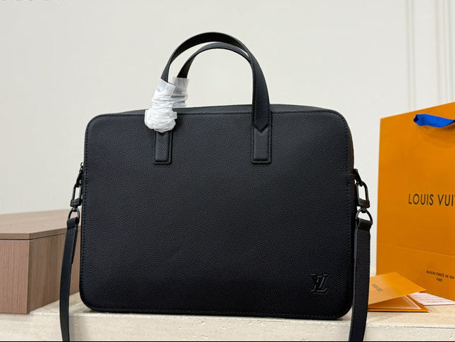 LV Christopher