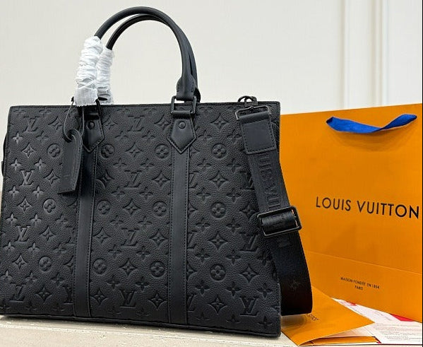 LV Christopher