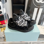 Lanvin Curb