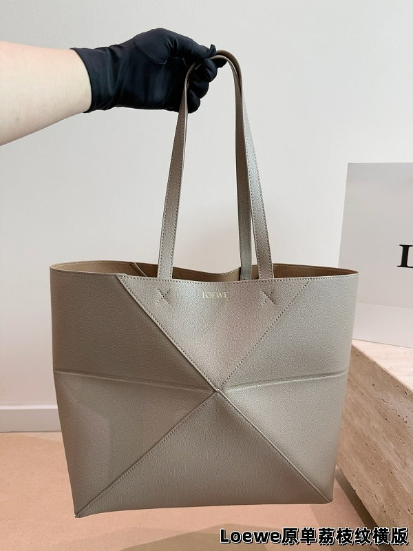 Loewe Puzzle