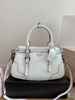 Prada Cleo