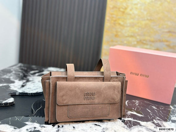 Miu Miu Wander